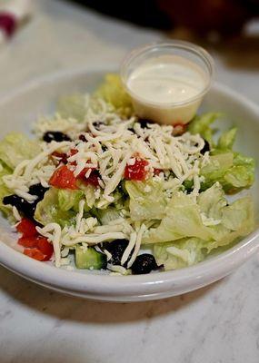 Side salad with ranch. I do not like brown lettuce