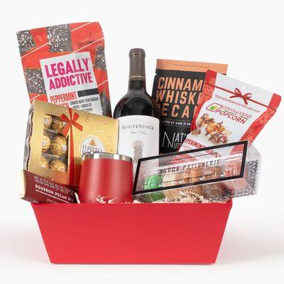 Ultimate Holiday Basket. Pre-order now for delivery!
Wine, Chocolates, Macarons, Popcorn, Nuts etc.