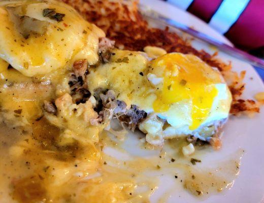 COWBOY BENEDICT - carnitas, hollandaise,  hatch chiles