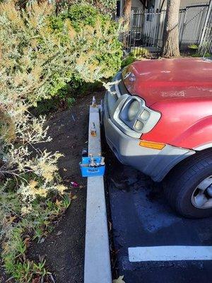 Open beers and nicotine vape pen in front of my parking area, I'm pregnant and my husband and I do NOT drink alcohol or smoke.