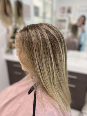 Low maintenance dimensional balayage