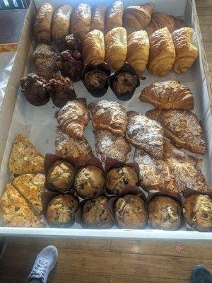 Fresh pastries daily delivered