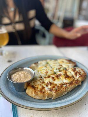 Garlic cheesy bread