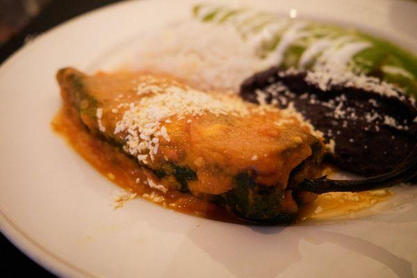 Cabo Azul - Poblano chile stuffed with shrimp and dungeness crab