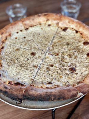 Cacio E Pepe Pizza - white sauce, formaggi al pepe & pecorino