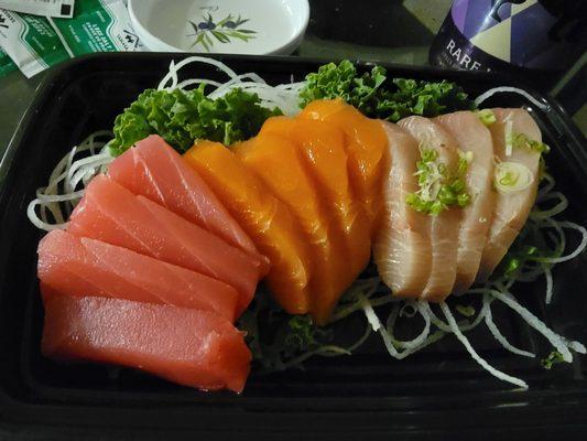 Sashimi lover entree