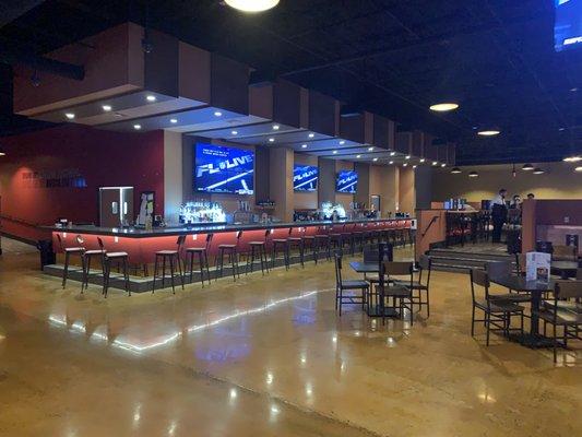 Step up to the longest bar in Fort Smith. Try one of our specialty cocktails or craft draft beers. We have something for everyone.