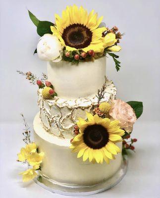 custom sunflower sugar flower cake