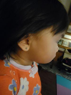 The adorable studs that my daughter picked out.