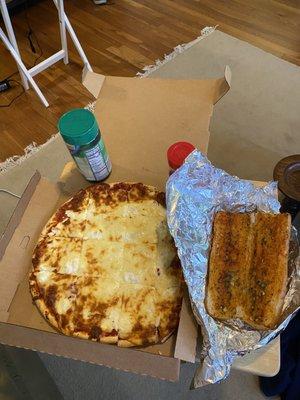 Four Cheese Pizza and Garlic Bread.