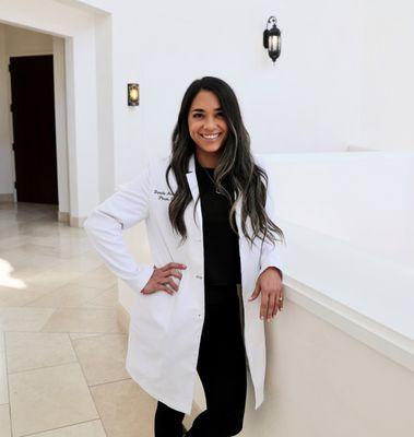 Daniela Atencio, MD - Board Certified Plastic Surgeon