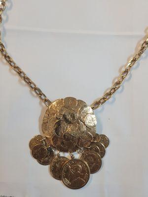 Vintage coin necklace
Thick chain
Rare find