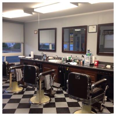 Great envirement to enjoy your barbershop experience.