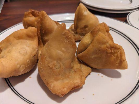 Vegetable samosas