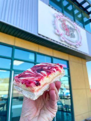 Raspberry Cheesecake Bar