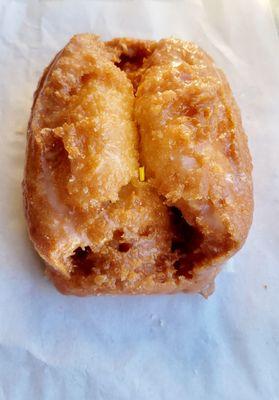 Glazed Buttermilk Bar $1.65 (02/15/24). #DonutStar #HighlandPark #LosAngeles #Donuts #FoodPorn