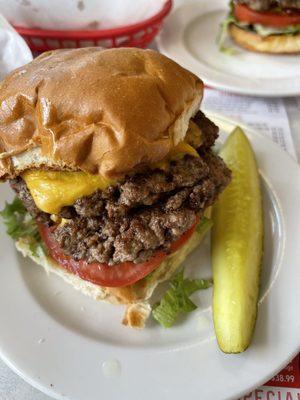 Double Cheeseburger