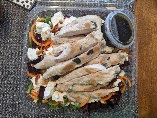 Roasted beet salad with grilled chicken