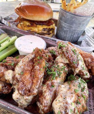 White BBQ wings