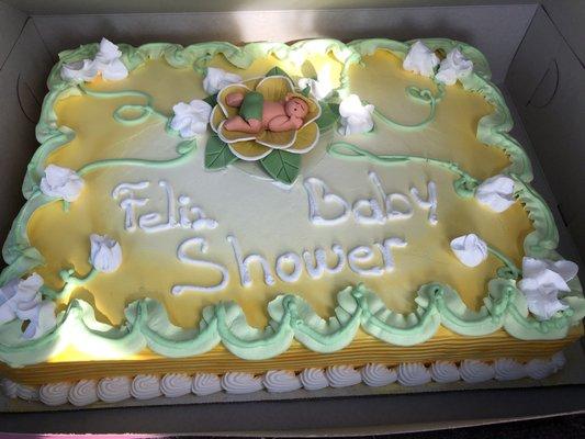 Baby shower cake