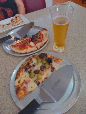 Olive you pizza, margherita pizza and speedboat beer!!