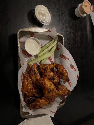 12 Spicy BBW wings