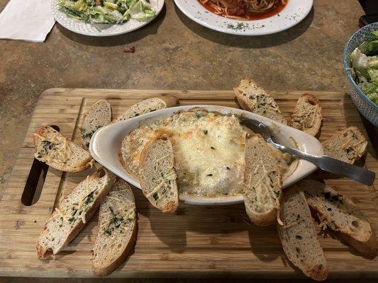 Crab/shrimp/artichoke dip.