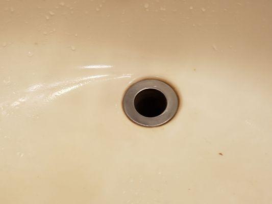 No drain in sink