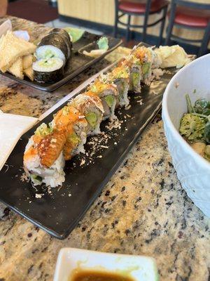 Dragon roll