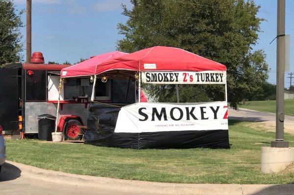 BBQ Trailer next to gas station