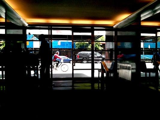 The lobby, looking out the street. Check-in with a door man (see shadow on right) and to the room 1D that is on a ground floor.