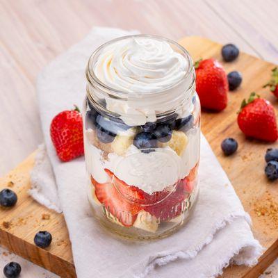 Try our seasonal jar desserts!