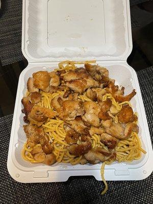 Chicken w noodles