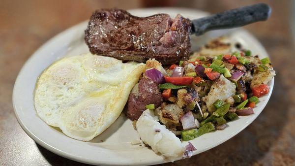 1/2 lb Ribeye Platter with grilled peppers and onions