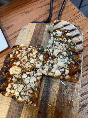 Fig flatbread