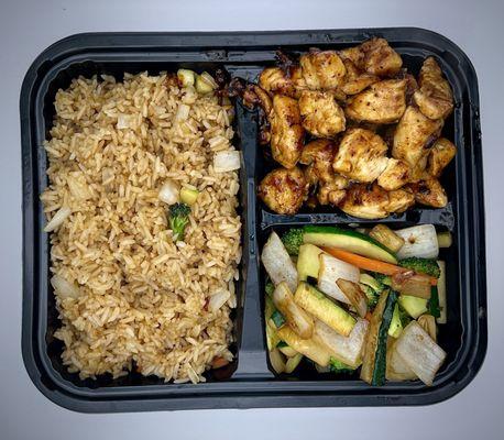 Chicken Hibachi Dinner with Fried rice