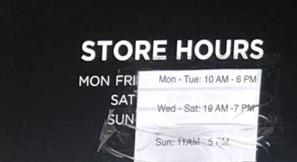 Note store hours