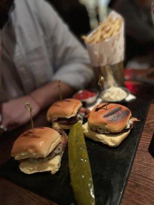 Cheeseburger Sliders and Truffle Fries (came pretty soggy)