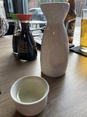 Gekkeikan sake