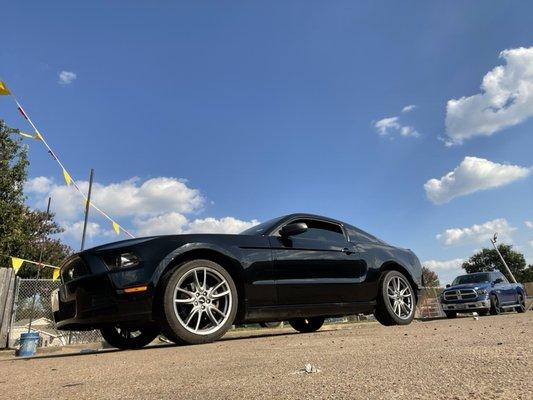 4 used tires for this sick Mustang