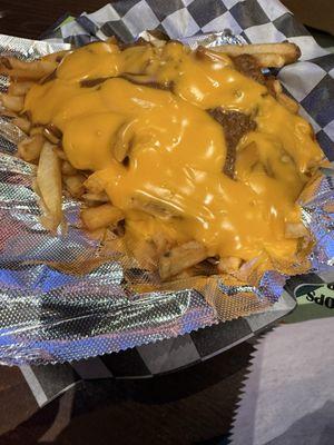 Chili cheese fries