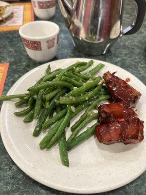 Delicious spare ribs and garlic green beans