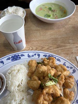 Breaded pepper chicken & green curry.