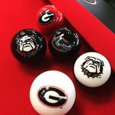 Come get your UGA & others Billiard Balls!