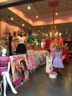 Top 10 Prom Store in the US