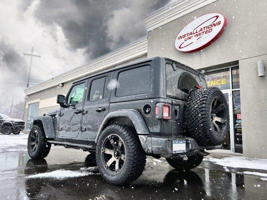 '21 Jeep Wrangler, featuring it's new Atturo Trail Blade X/T tires on Black Machined Dark Tint, FUEL D564 Beast wheels