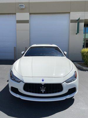 Maserati front windshield 35% #deluxewindowtinting