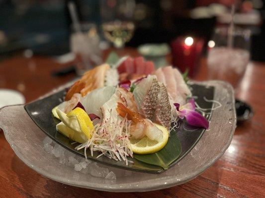 Sashimi Special Selection Combination