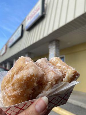 Glazed beignets