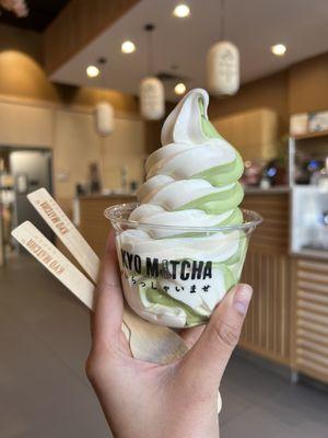 Mix milk and matcha ice cream